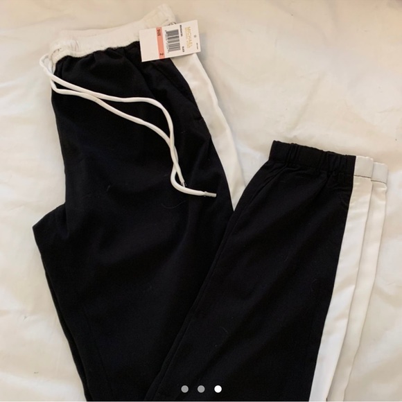 Michael Kors Athleisure Pant - Picture 3 of 3